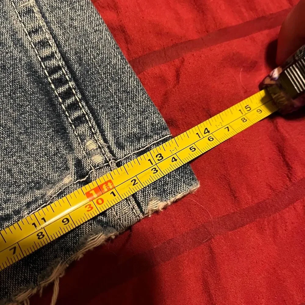Vintage 90s Lofty Fit Baggy JNCO Jorts Large Barrel Pocket Carpenter denim short